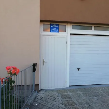 Feriehus View Bihać